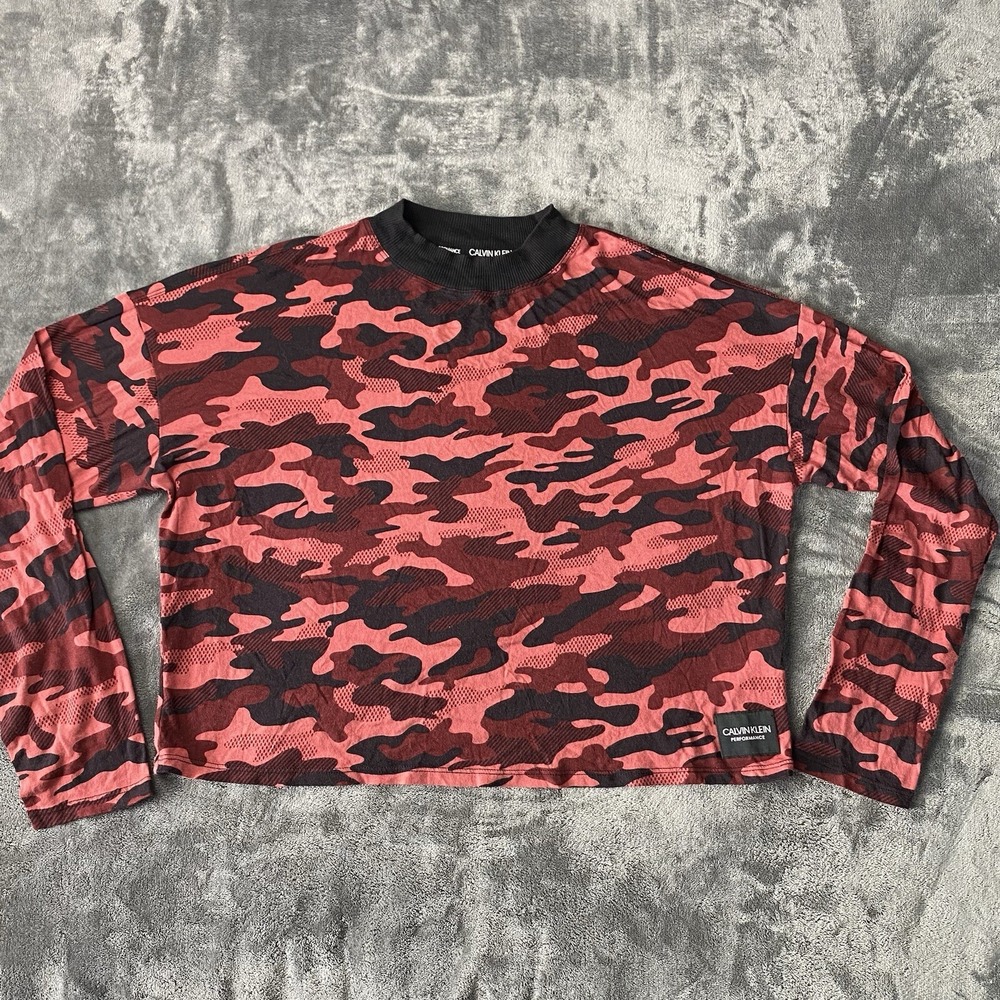 Calvin Klein Shirt Womens Medium Performance Crop Red Camouflage Long‎ Sleeve